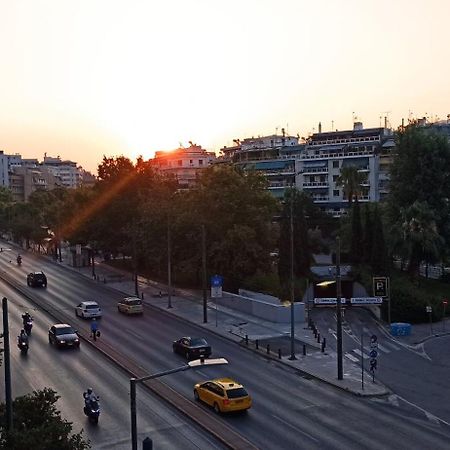 Chris'S Athens Home In The Center Of Everything מראה חיצוני תמונה